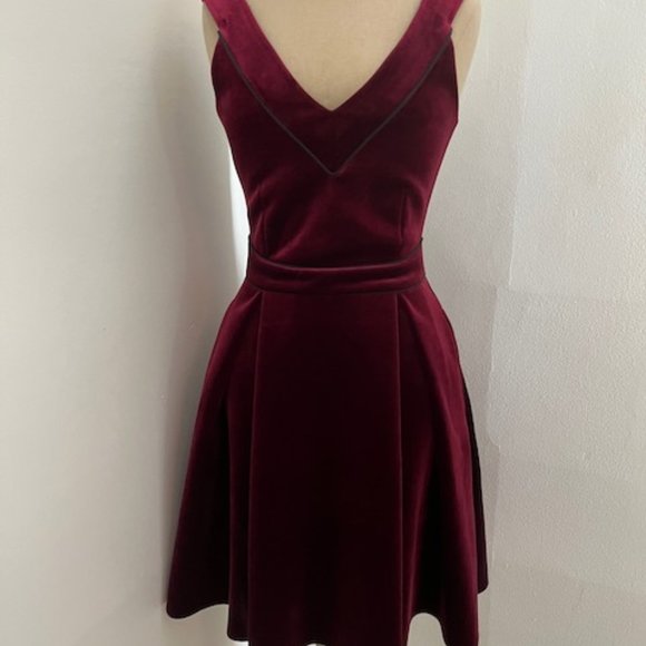 Maje Velvet Scuba Dress - Picture 1 of 4
